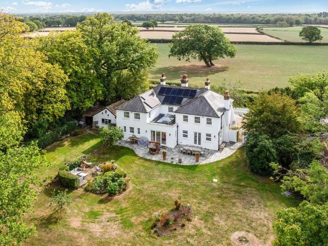 House for sale in Salfords, Reigate and Banstead