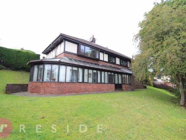 House for sale in Bagslate Moor, Burnedge