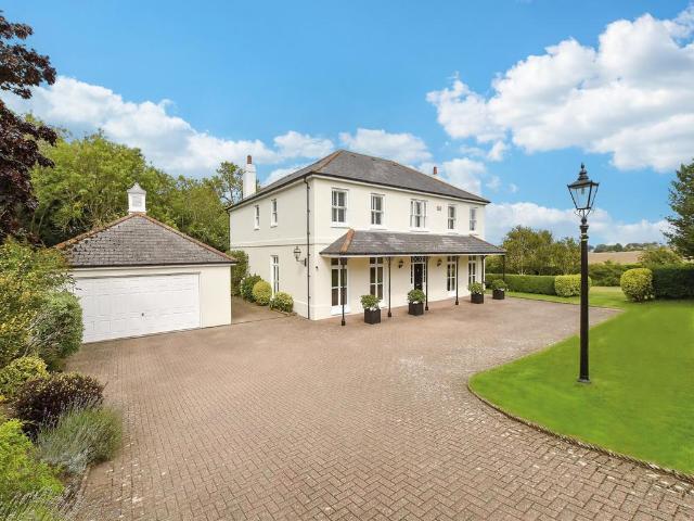House for sale in Ash, Kent