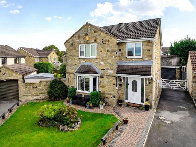 House for sale in Lofthouse, Leeds