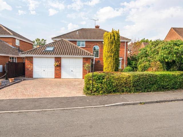House for sale in Devizes, Wiltshire
