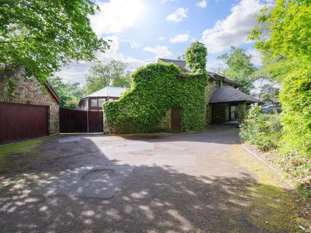 House for sale in Blackhills, Surrey