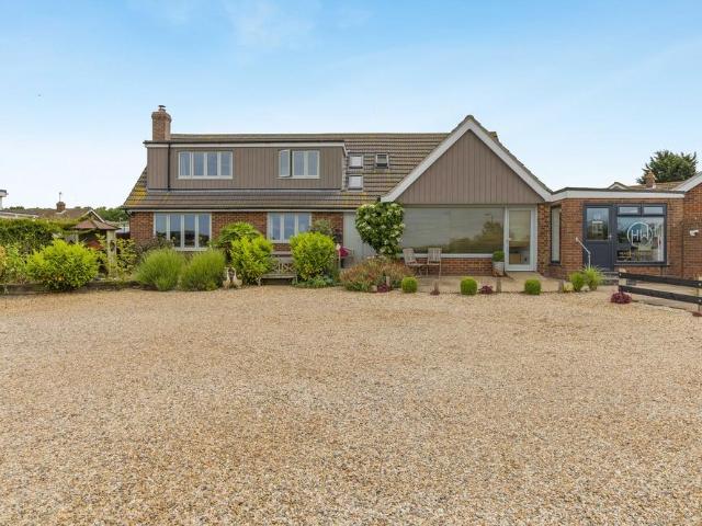 House for sale in Comers, Norfolk