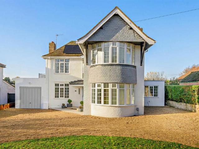 House for sale in Heartsease, East Bank