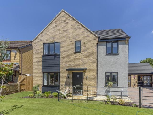 House for sale in Oundle