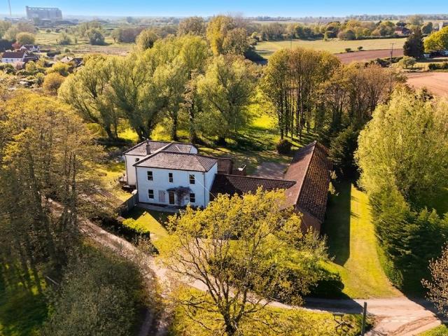 House for sale in Limpenhoe, Crostwick