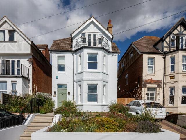 House for sale in Folkestone