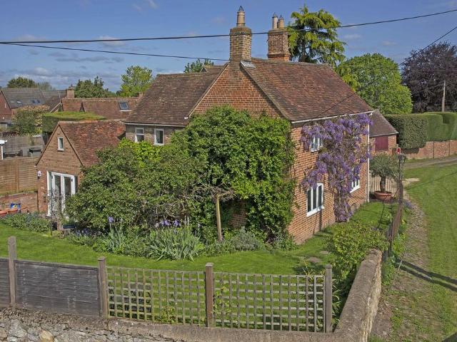 House for sale in Berrick Salome, Oxfordshire