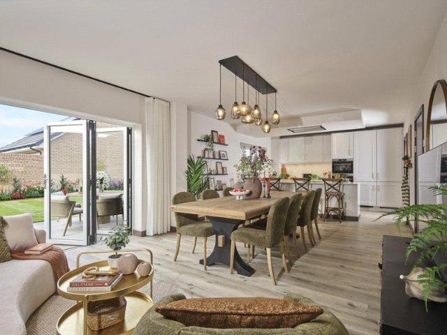 House for sale in Heol-las, Surrey