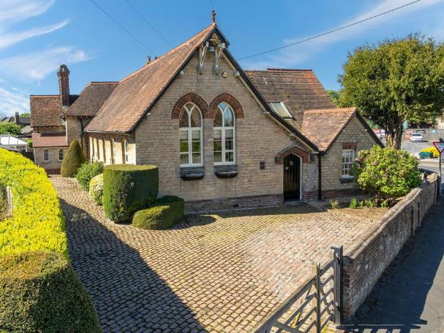 House for sale in Hibaldstow, North Lincolnshire