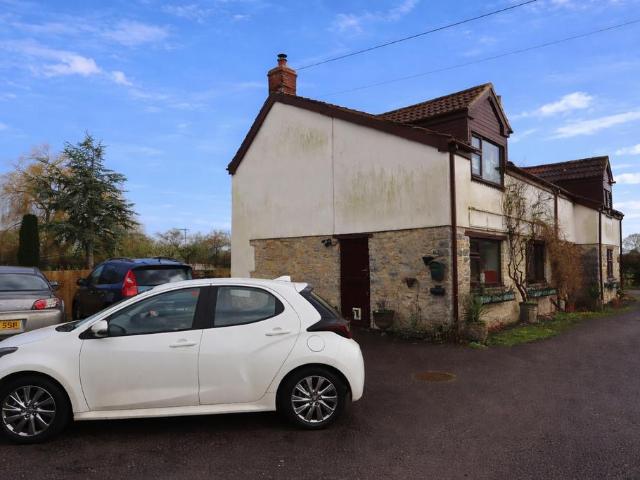 House for sale in Meare