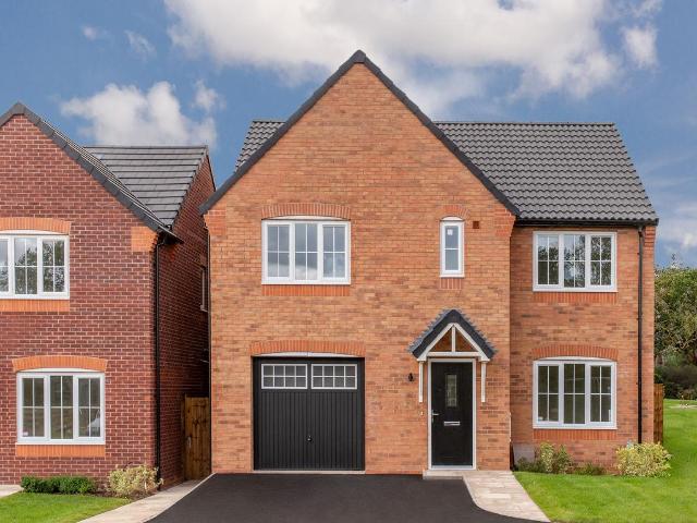 House for sale in Priors Hall Park, Weldon