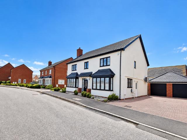 House for sale in Pemberton Park, East Cambridgeshire