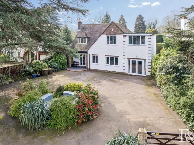 House for sale in Old Windsor