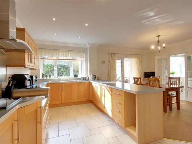 House for sale in Kirk Ella, East Riding Of Yorkshire