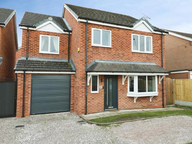 House for sale in Haslington