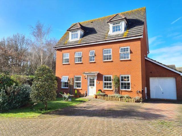 House for sale in Priddy's Hard, Middlecroft