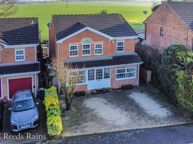 House for sale in Todwick, South Yorkshire