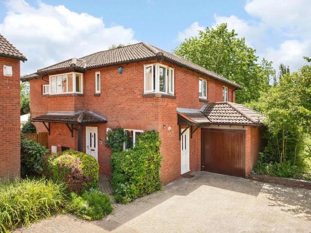 House for sale in Great Linford, Milton Keynes