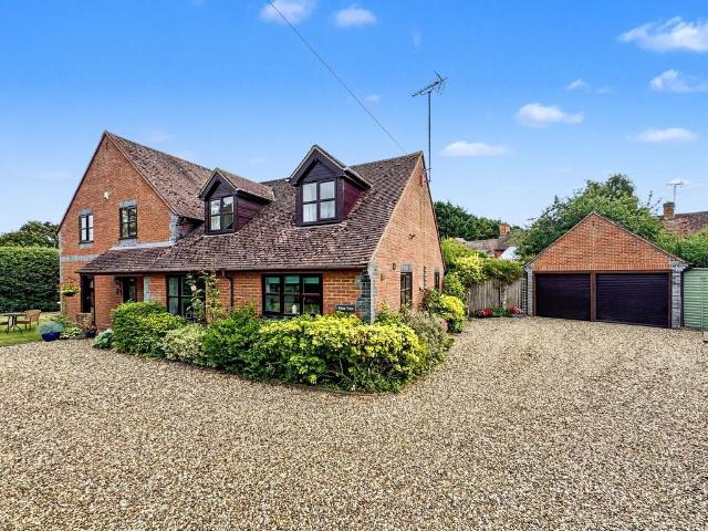 House for sale in Dromore, Oxfordshire
