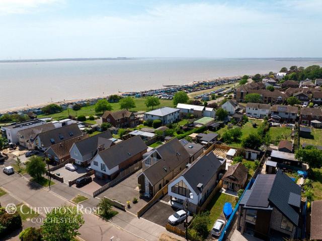 House for sale in Fordham Heath, Essex