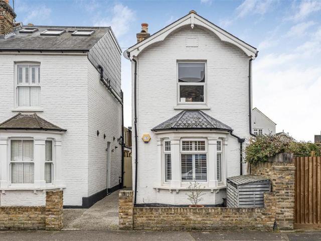 House for sale in Norbiton, Greater London