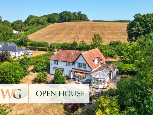 House for sale in Clyst St. George, Budlake