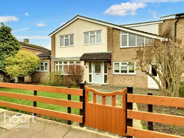 House for sale in Chells, Shephall