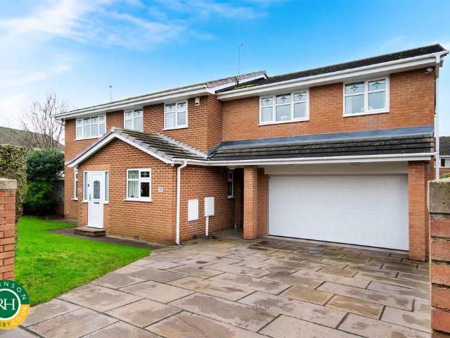 House for sale in Tickhill, South Yorkshire