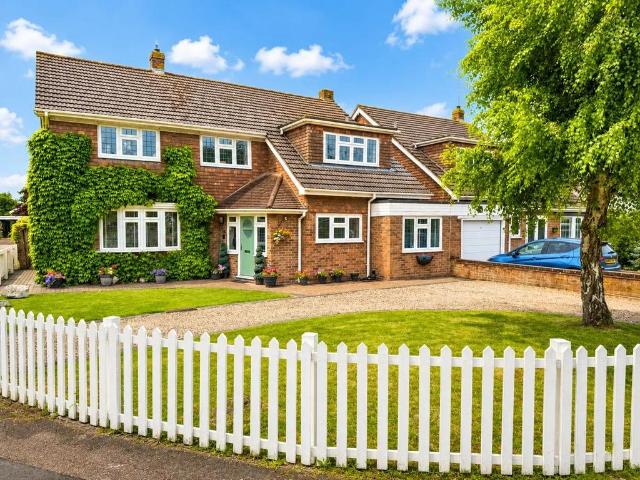 House for sale in Chelmsford, Essex