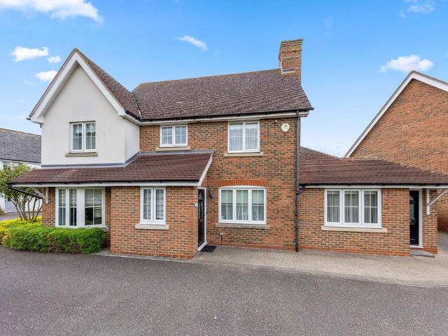 House for sale in Eden Village, Oad Street