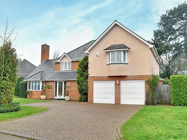 House for sale in Hertford, Colliers End