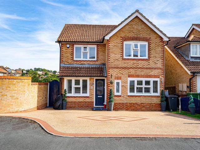 House for sale in Ore, Guestling Green