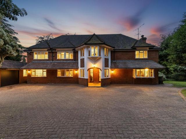 House for sale in Lunnon, Buckinghamshire