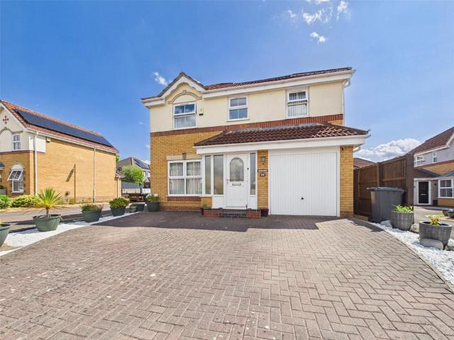 House for sale in Lower Rea, Gloucester