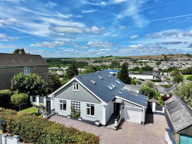 House for sale in Merafield, Mount Wise