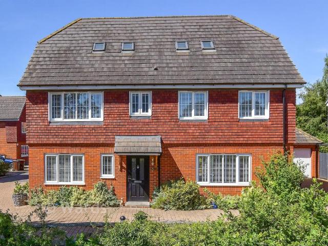 House for sale in Midway, Kent