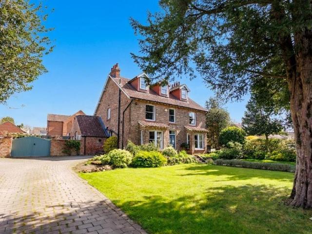 House for sale in Easingwold