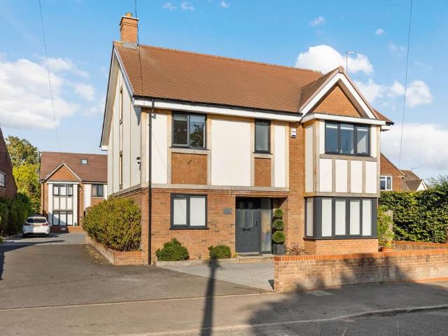 House for sale in Codicote, North Hertfordshire