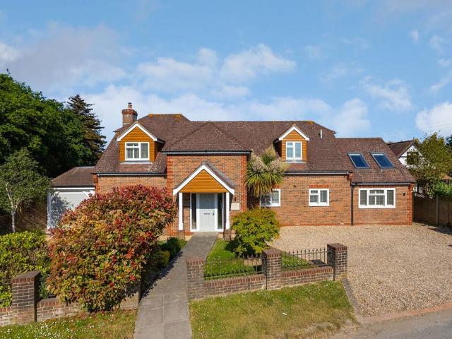 House for sale in Aldingbourne, Clapham