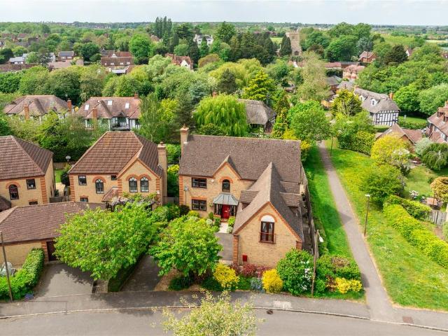House for sale in Shenley Church End, Milton Keynes