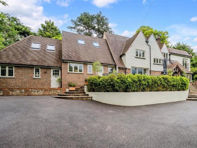 House for sale in Red Hill, Surrey