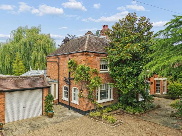 House for sale in Temple, Bisham