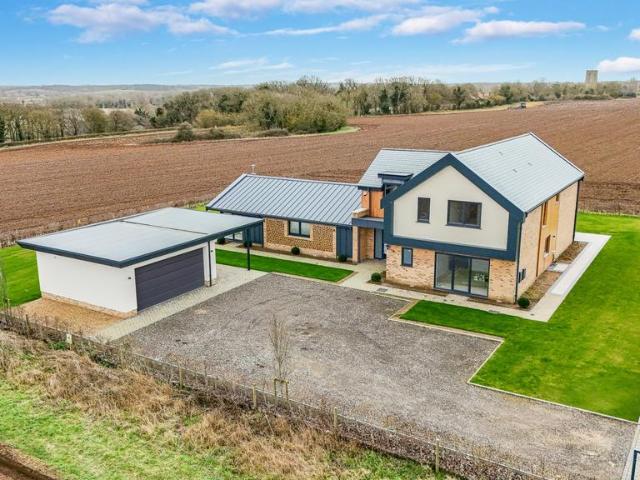 House for sale in East Tuddenham, Norfolk