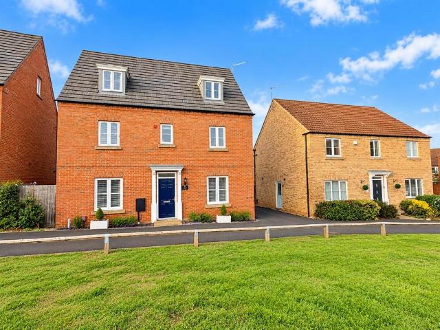 House for sale in Corby Village, Corby