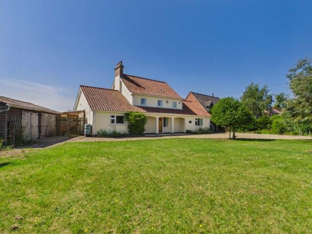 House for sale in Eastbridge, Suffolk