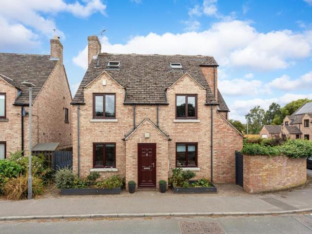 House for sale in South Milford