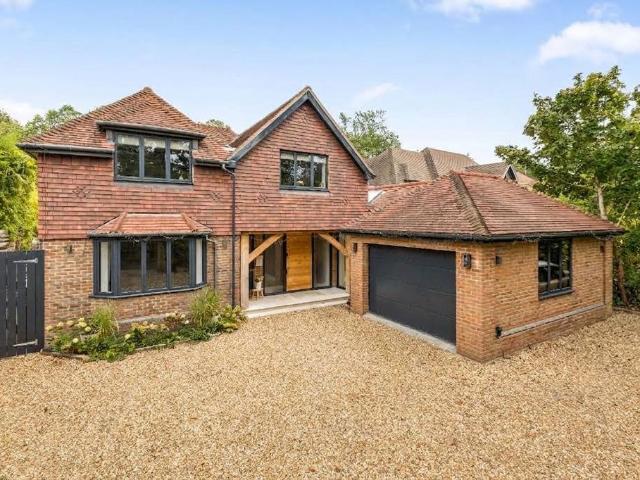 House for sale in East Horsley, Guildford