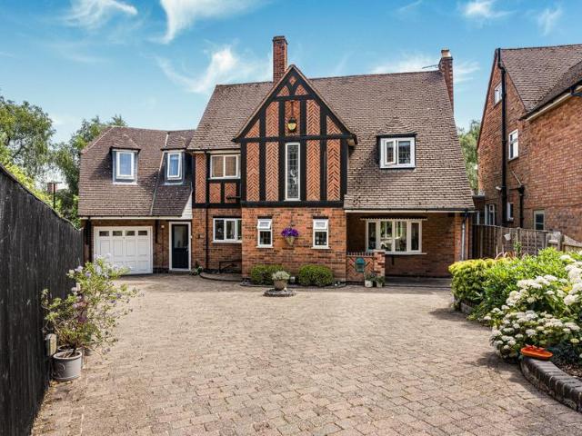 House for sale in Four Oaks, West Midlands