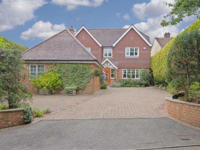 House for sale in Redbourn, St Albans